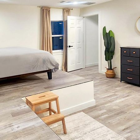 Upstay - Austin Getaway - Pool & Hot Tub & Games Eksteriør bilde