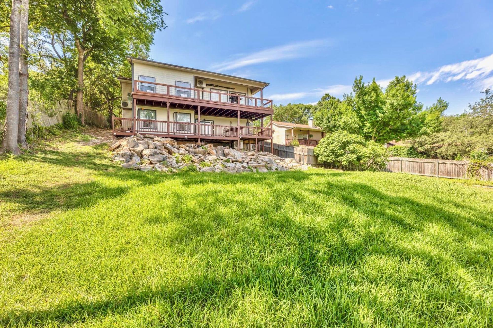 Upstay - Austin Getaway - Pool & Hot Tub & Games Eksteriør bilde