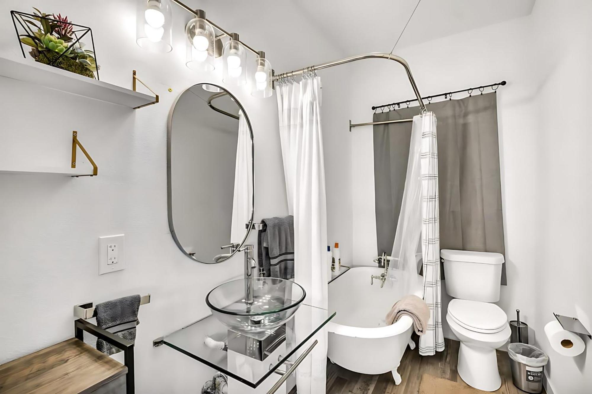 Upstay - Austin Getaway - Pool & Hot Tub & Games Eksteriør bilde
