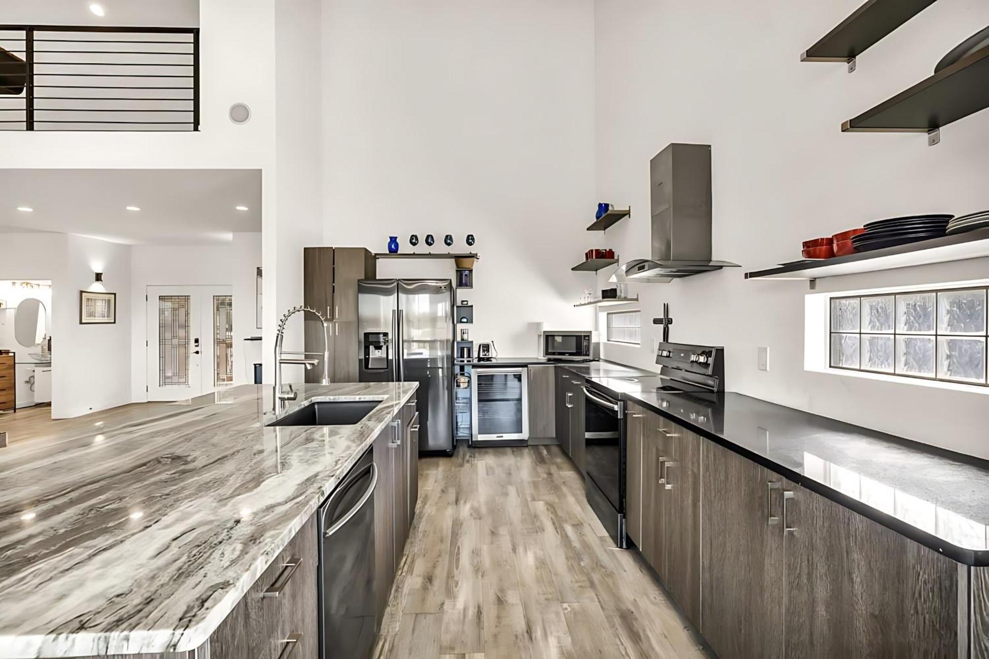 Upstay - Austin Getaway - Pool & Hot Tub & Games Eksteriør bilde
