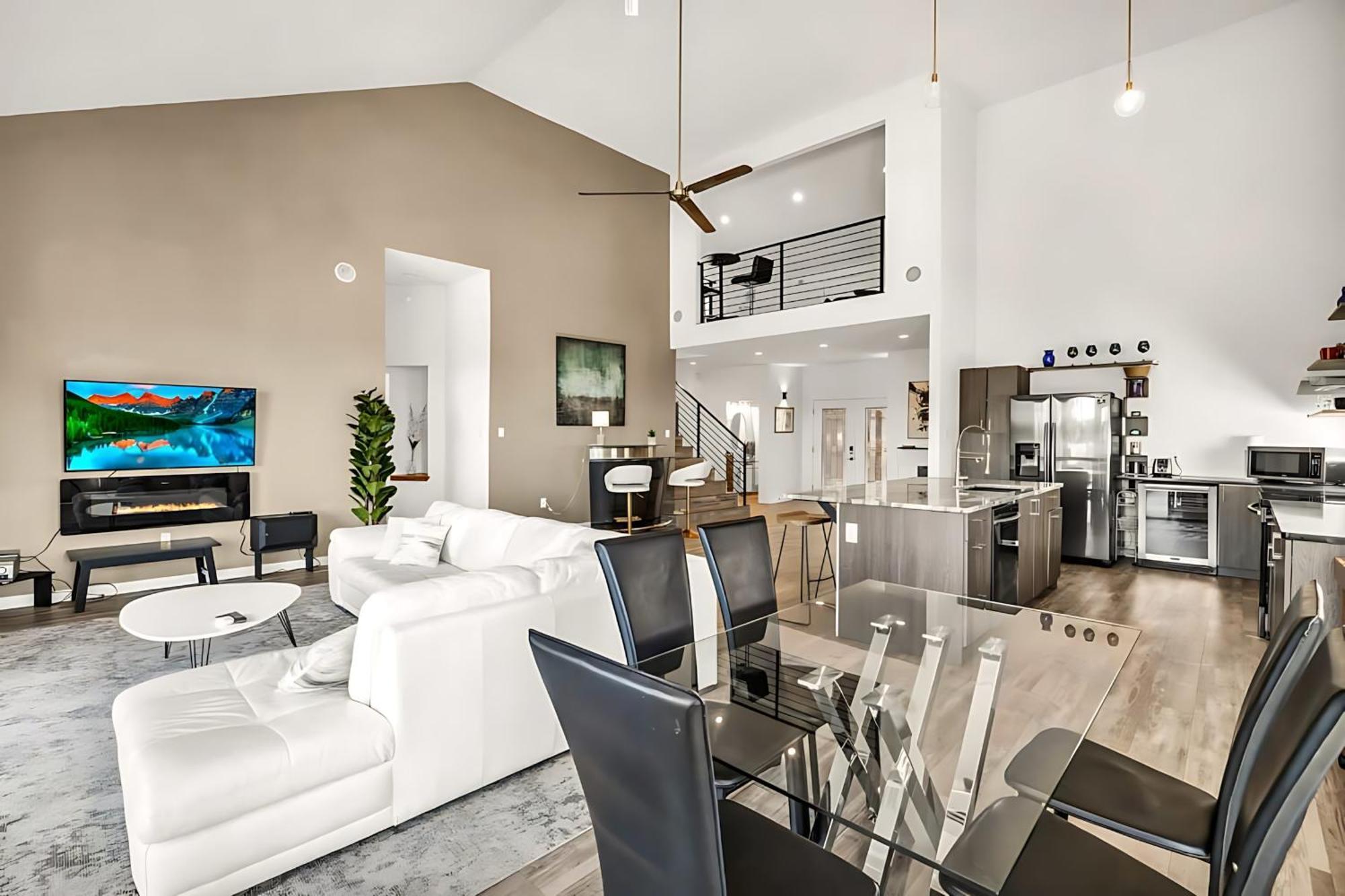 Upstay - Austin Getaway - Pool & Hot Tub & Games Eksteriør bilde