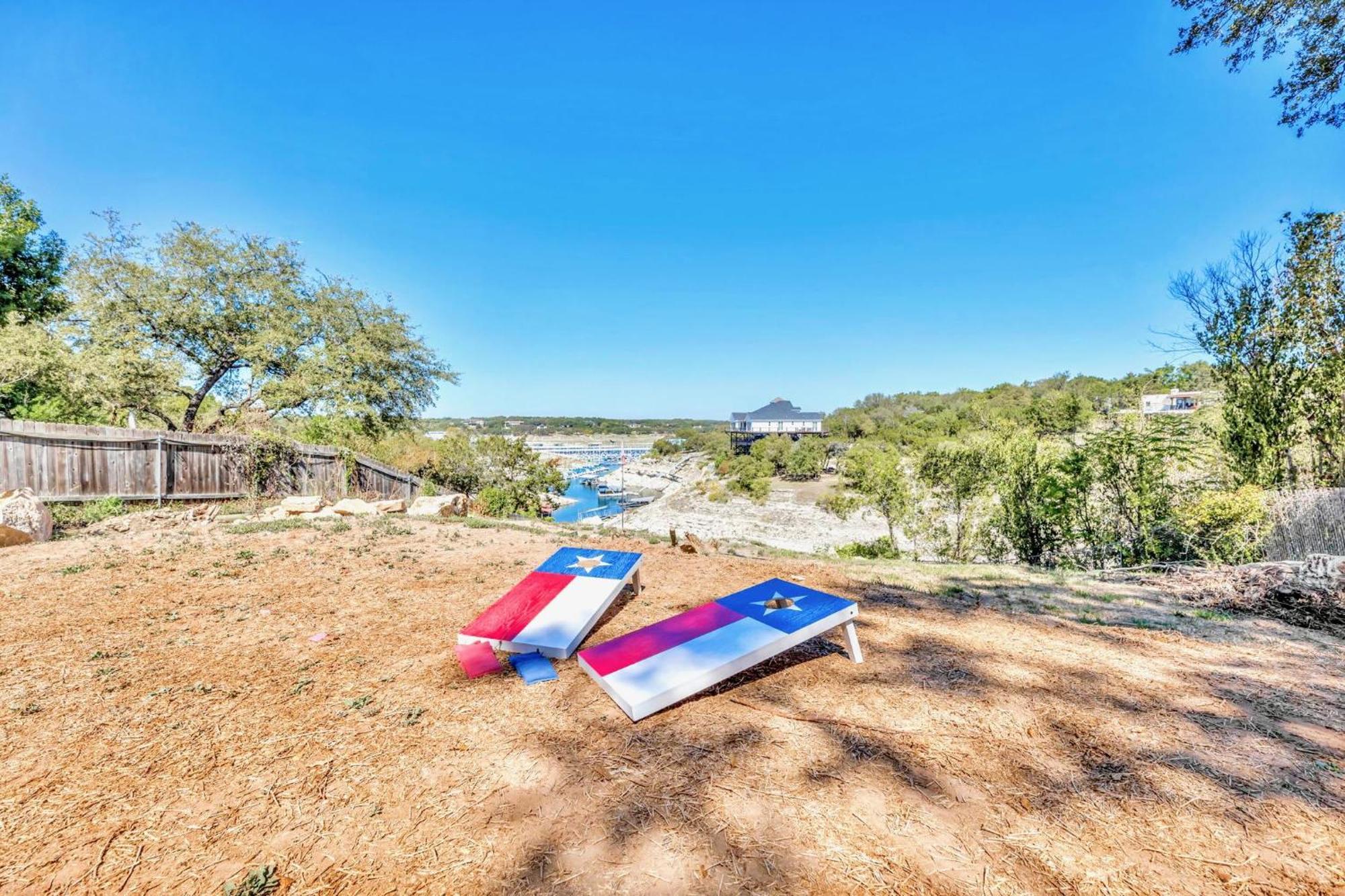 Upstay - Austin Getaway - Pool & Hot Tub & Games Eksteriør bilde